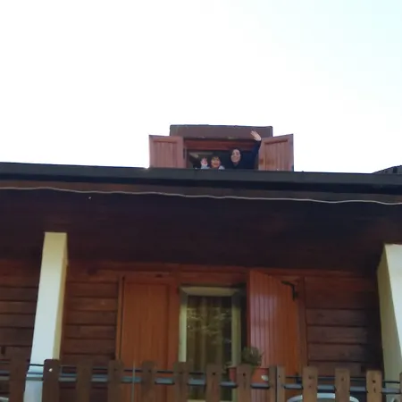 Pinguino Szálloda 3*