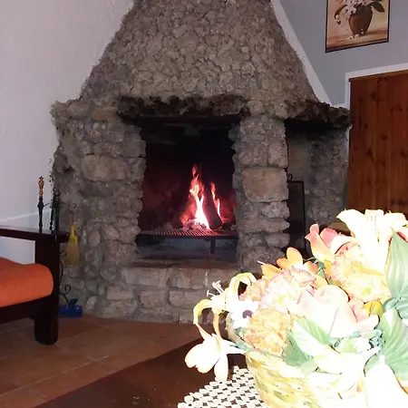 Pinguino Szálloda 3*